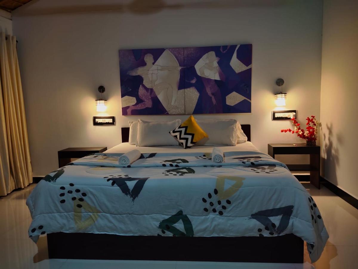 Lotus Riya Home Stay Hampi Eksteriør billede