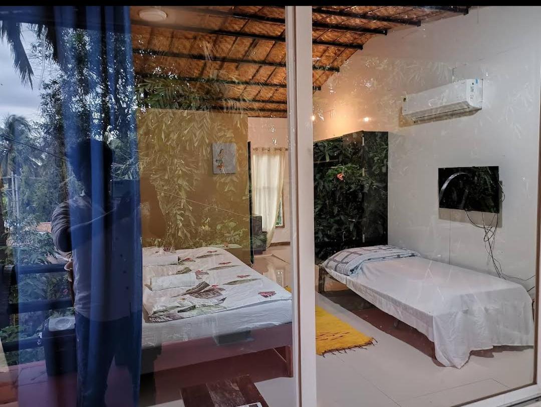 Lotus Riya Home Stay Hampi Værelse billede