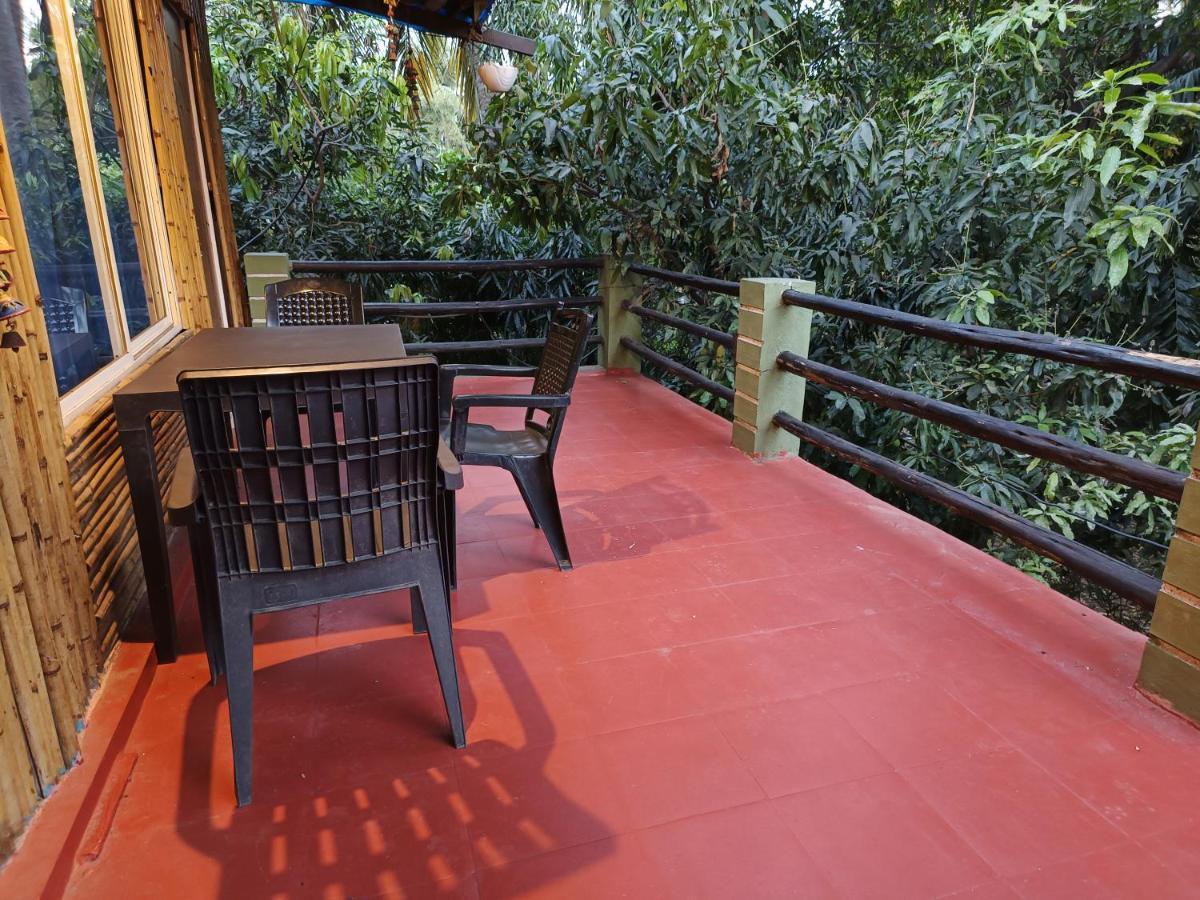 Lotus Riya Home Stay Hampi Eksteriør billede